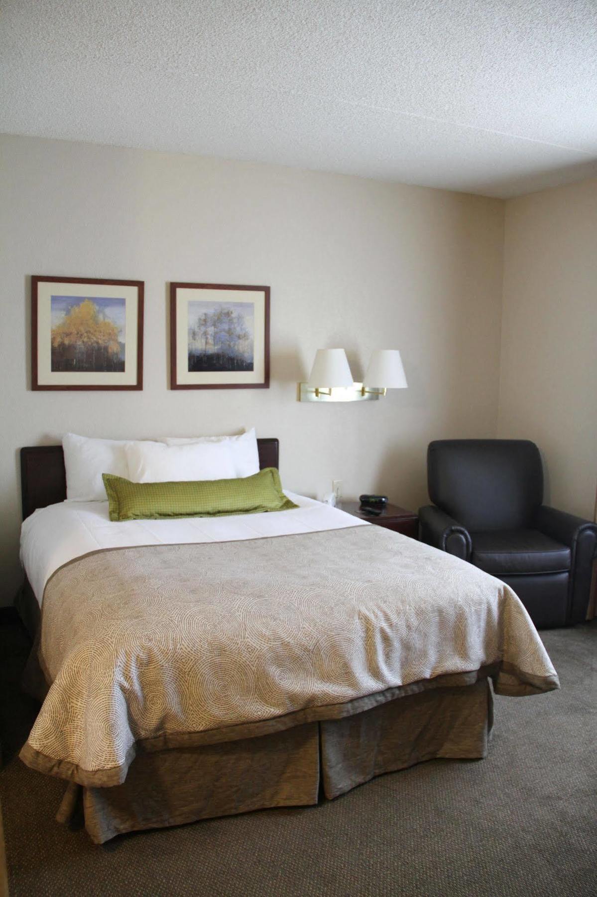 Candlewood Suites - Columbus, An Ihg Hotel Экстерьер фото